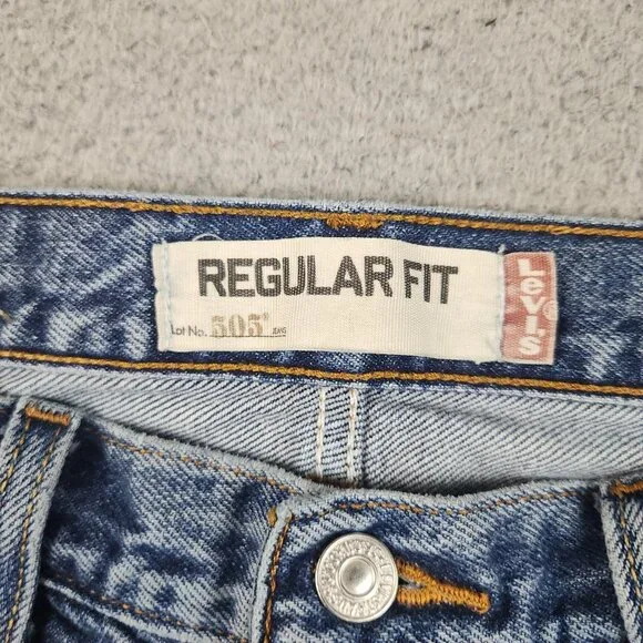 Levis Jeans Mens 34x30 Blue Denim Straight Leg 505 Mid Rise Classic American - Picture 10 of 15